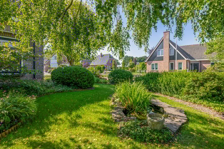 Photo 37 of Russchenreed 71