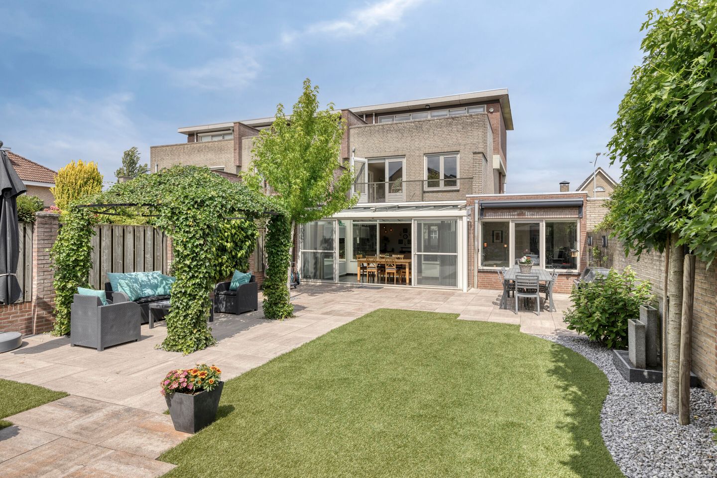 Foto 40 van Burcht 25