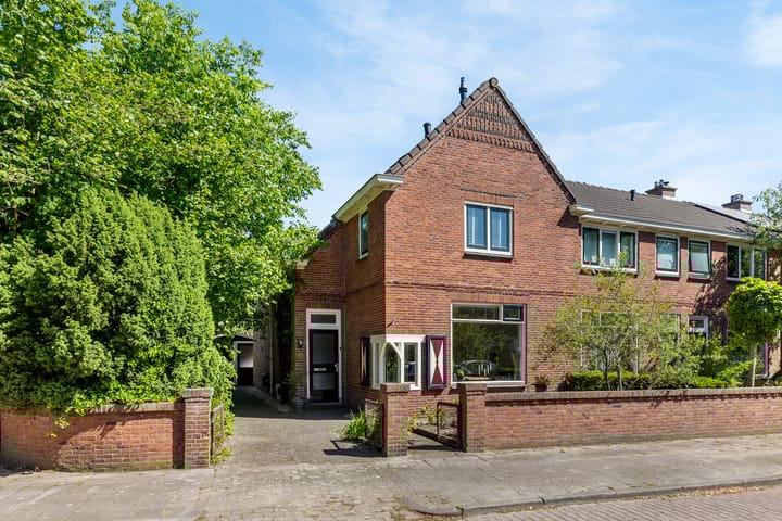 Foto 1 van Groen van Prinstererlaan 13