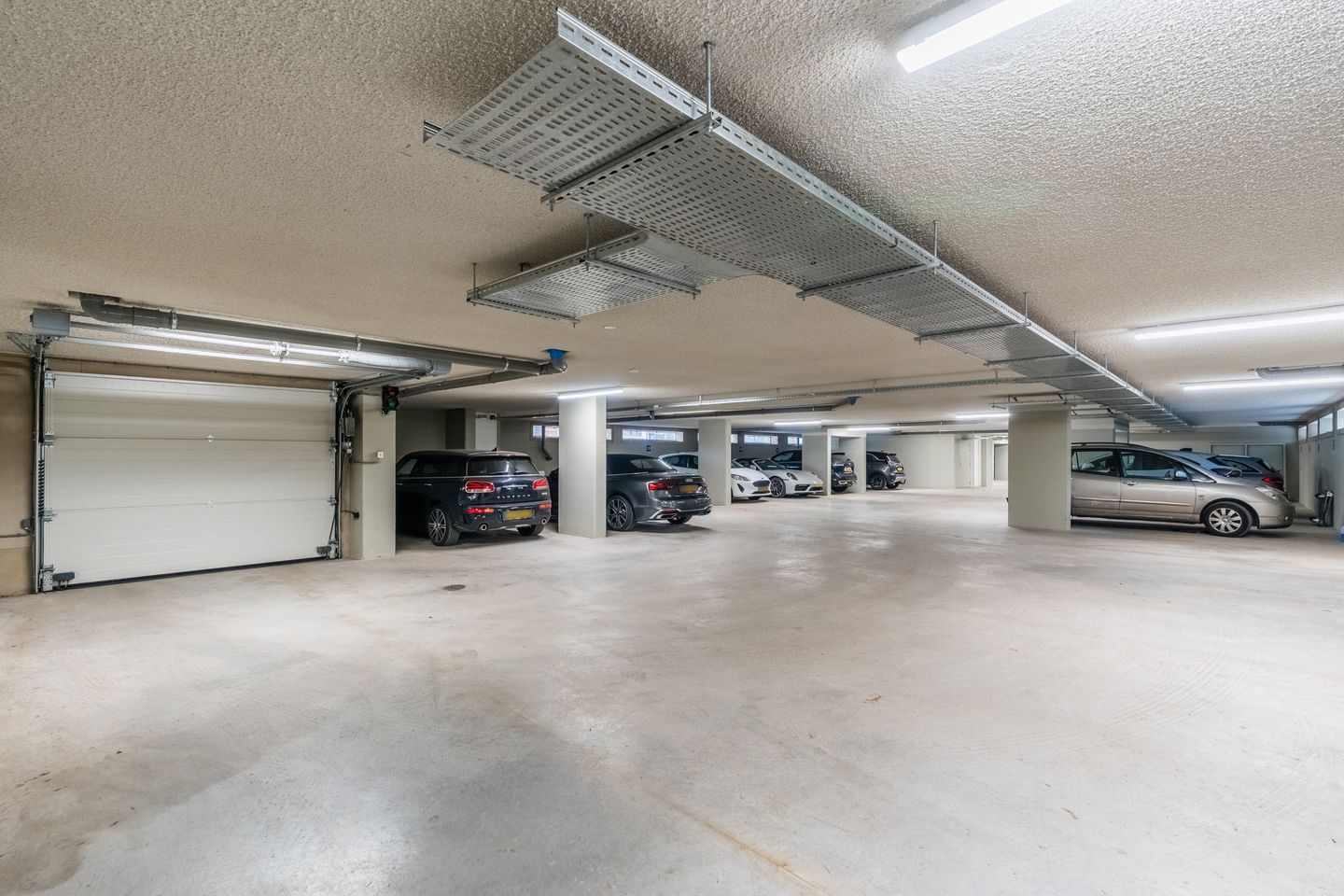 Foto 35 van Nieuwendijk 5-A