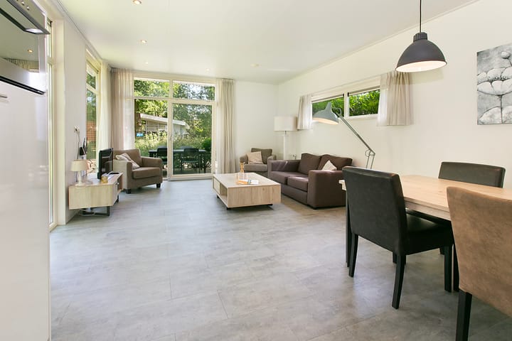 Foto 1 van Veldhuisweg 4-207