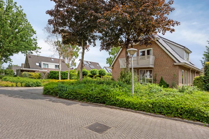 Foto 48 van Albert van Kuyckweg 10