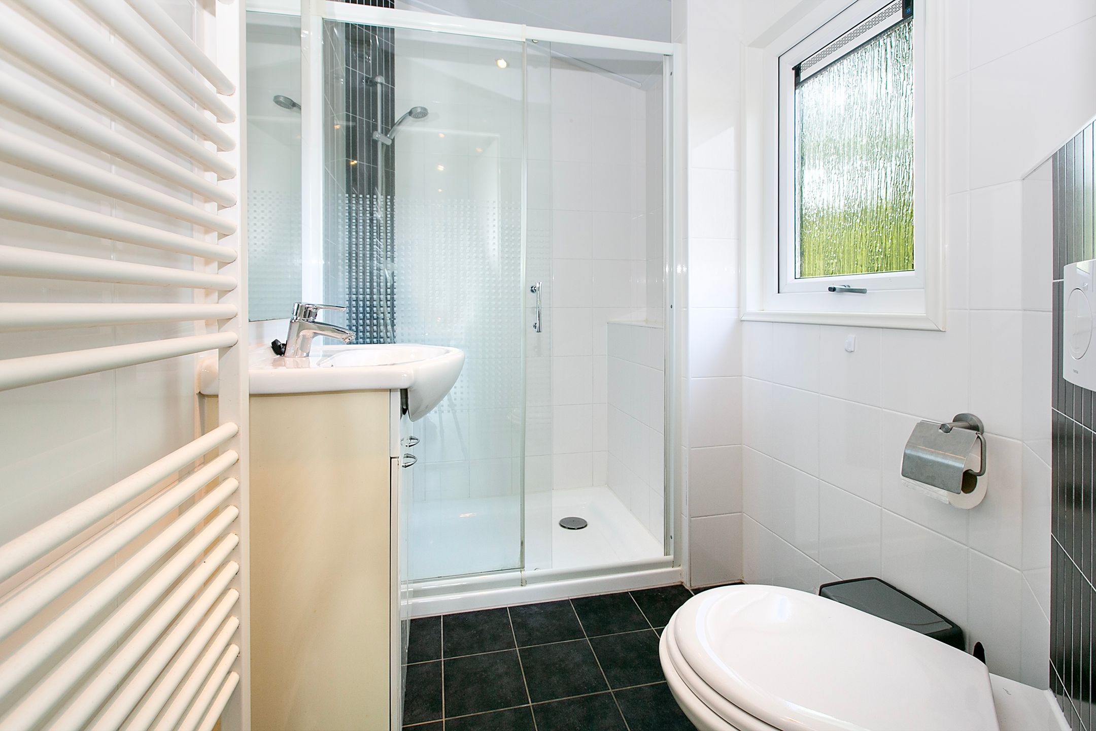 2-bedroom freehold villa in IJhorst — photo 4 of 5
