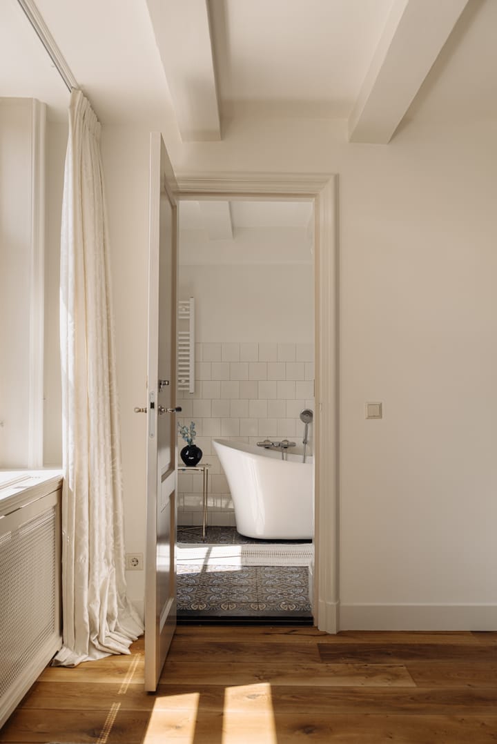 Foto 18 van Haarlemmerplein 23-2