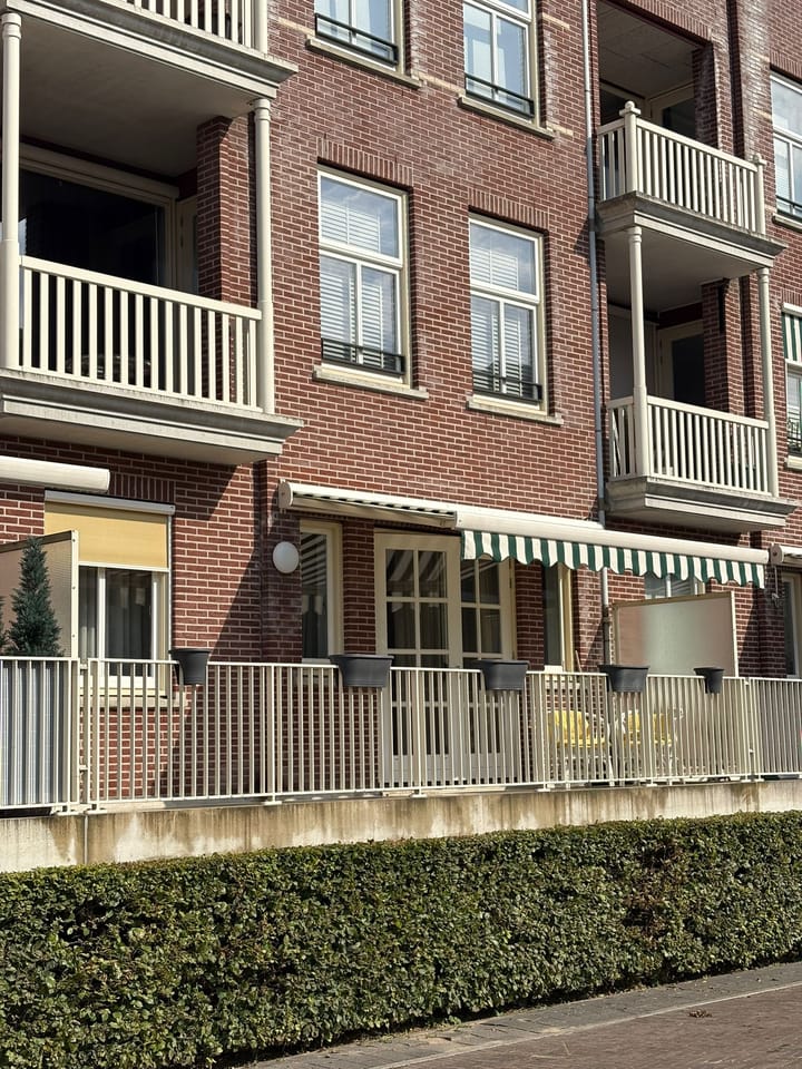 Foto 9 van Krooneend 12