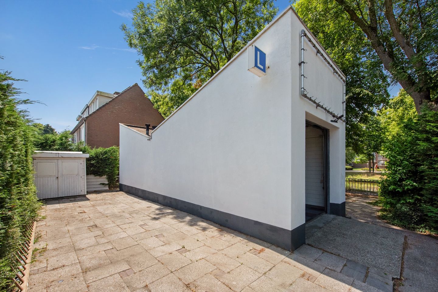 Bekijk foto 5 van Dr Poelslaan 50
