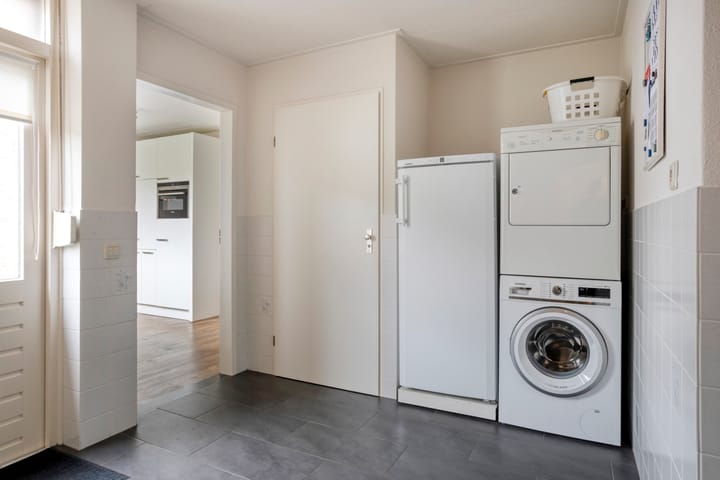 Foto 14 van Esdoornlaan 56