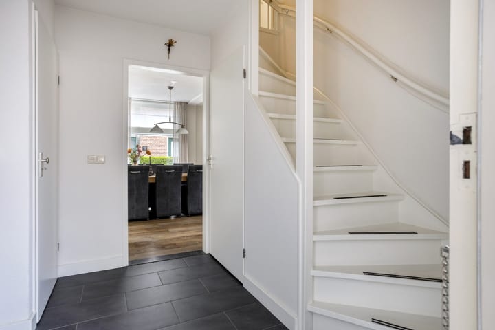 Foto 19 van Esdoornlaan 56