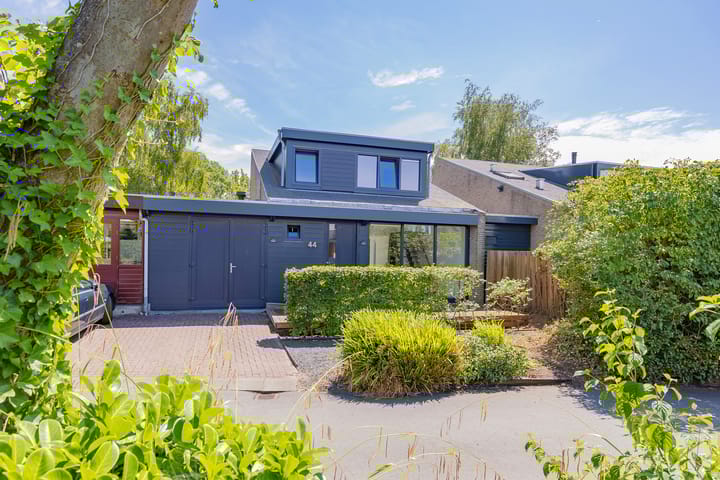 Foto 1 van Meerewijck 44