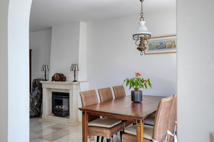 Photo 12 of Rijksstraatweg 80-A