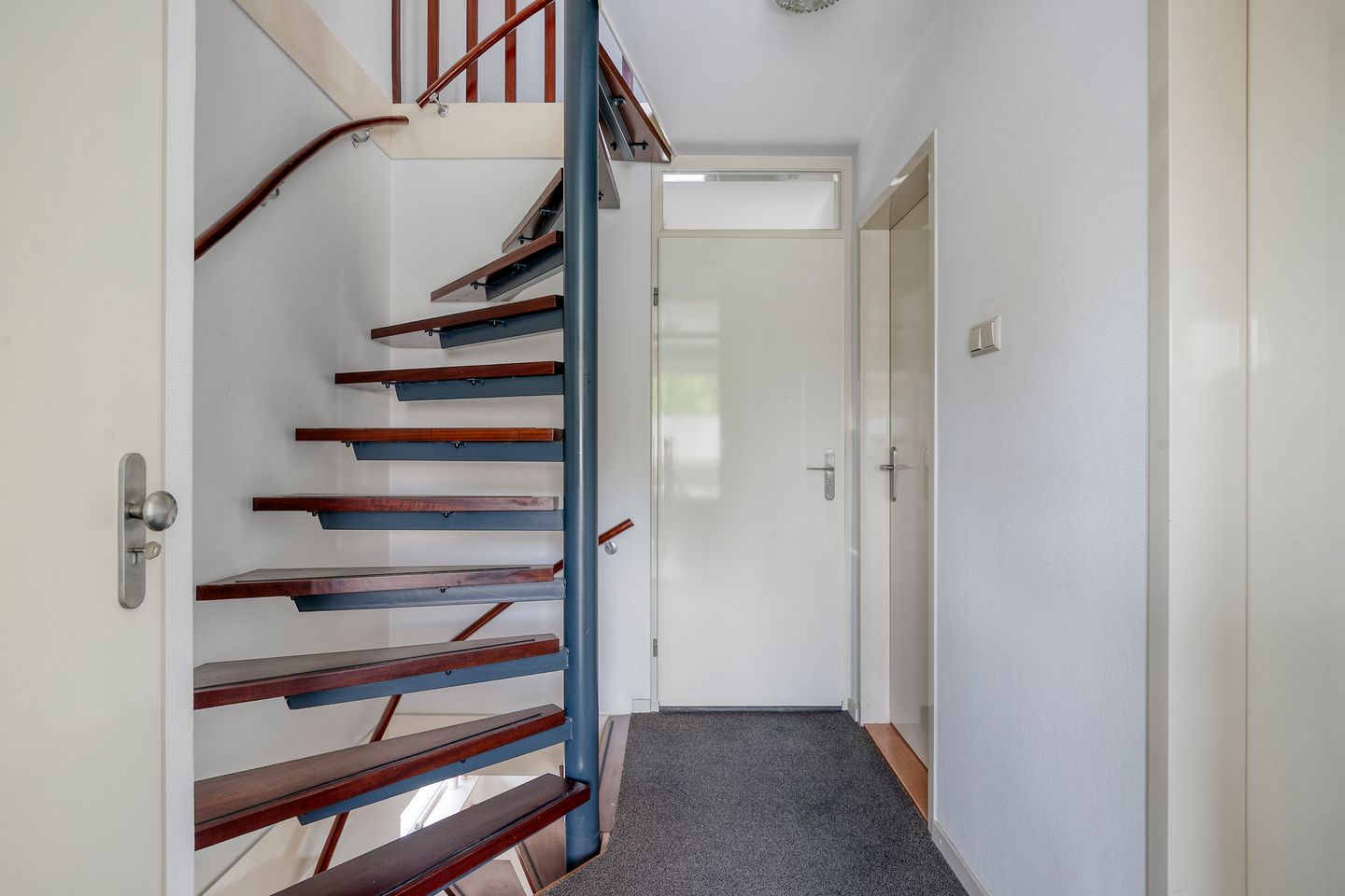 Foto 25 van Rijksstraatweg 80-A