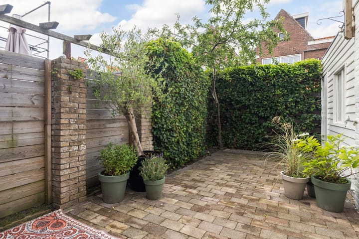 Foto 25 van Franekerstraat 15