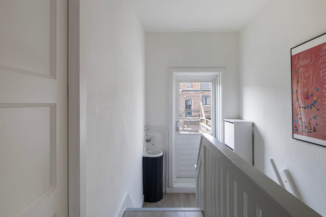 Photo 28 of Franekerstraat 15