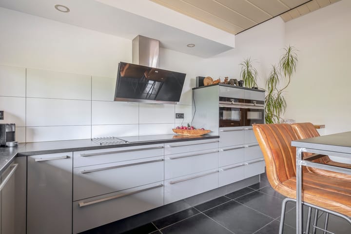 Foto 19 van van Ostadelaan 10