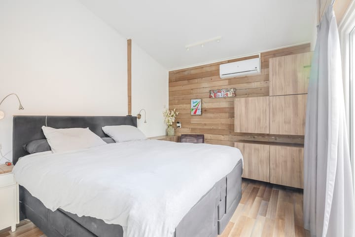 Foto 22 van van Ostadelaan 10