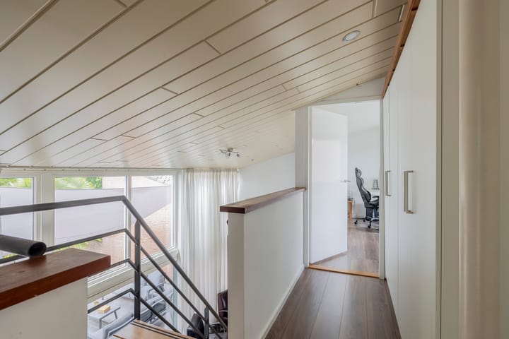 Foto 29 van van Ostadelaan 10