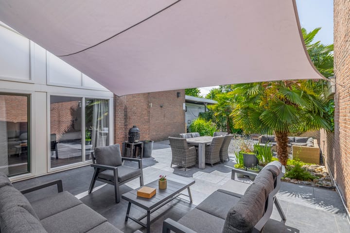 Foto 42 van van Ostadelaan 10