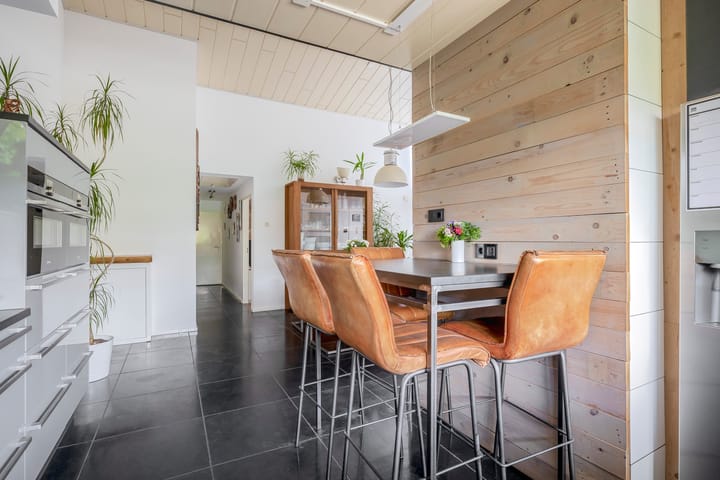 Foto 20 van van Ostadelaan 10