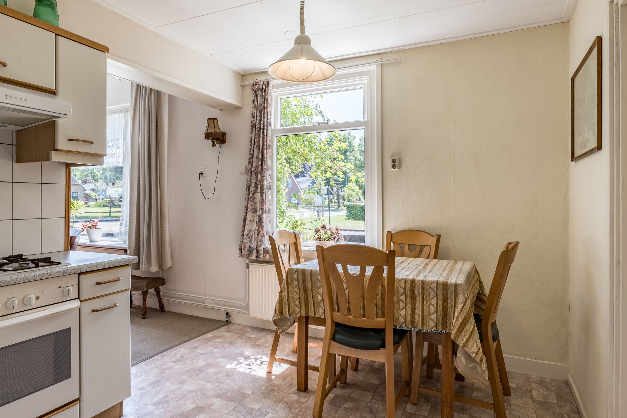 Foto 9 van Burgemeester Gualthérie van Weezelplein 5