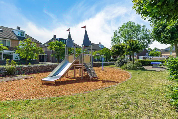 Foto 36 van Anna Blamanlaan 10