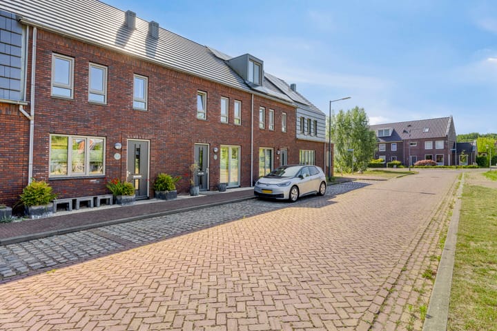 Photo 32 of Texelstraat 4