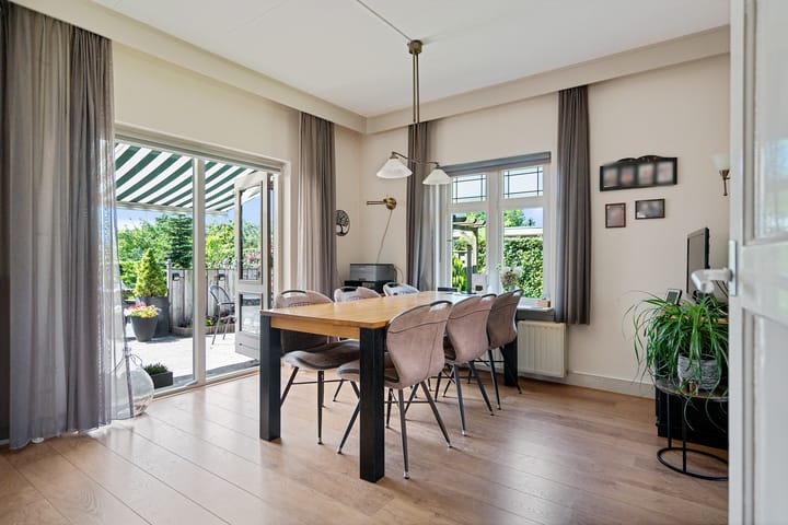 Foto 9 van Hoofdweg 11