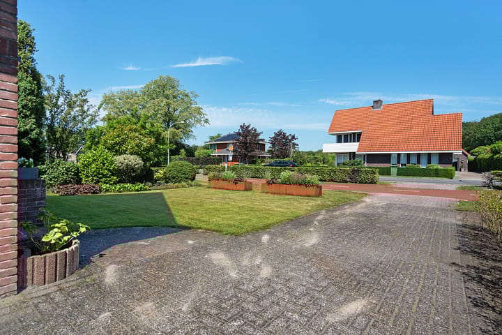 Foto 31 van Hoofdweg 11