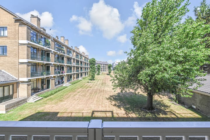 Foto 19 van Elisabeth Brugsmaweg 1-219