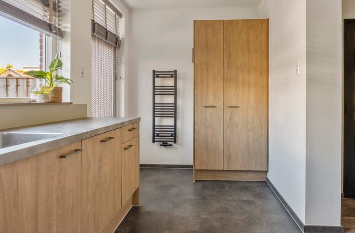 Photo 12 of Wibautstraat 11