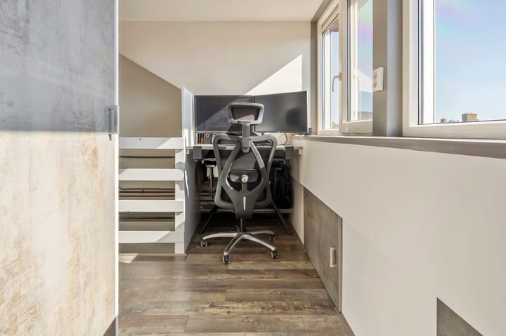 Photo 28 of Wibautstraat 11