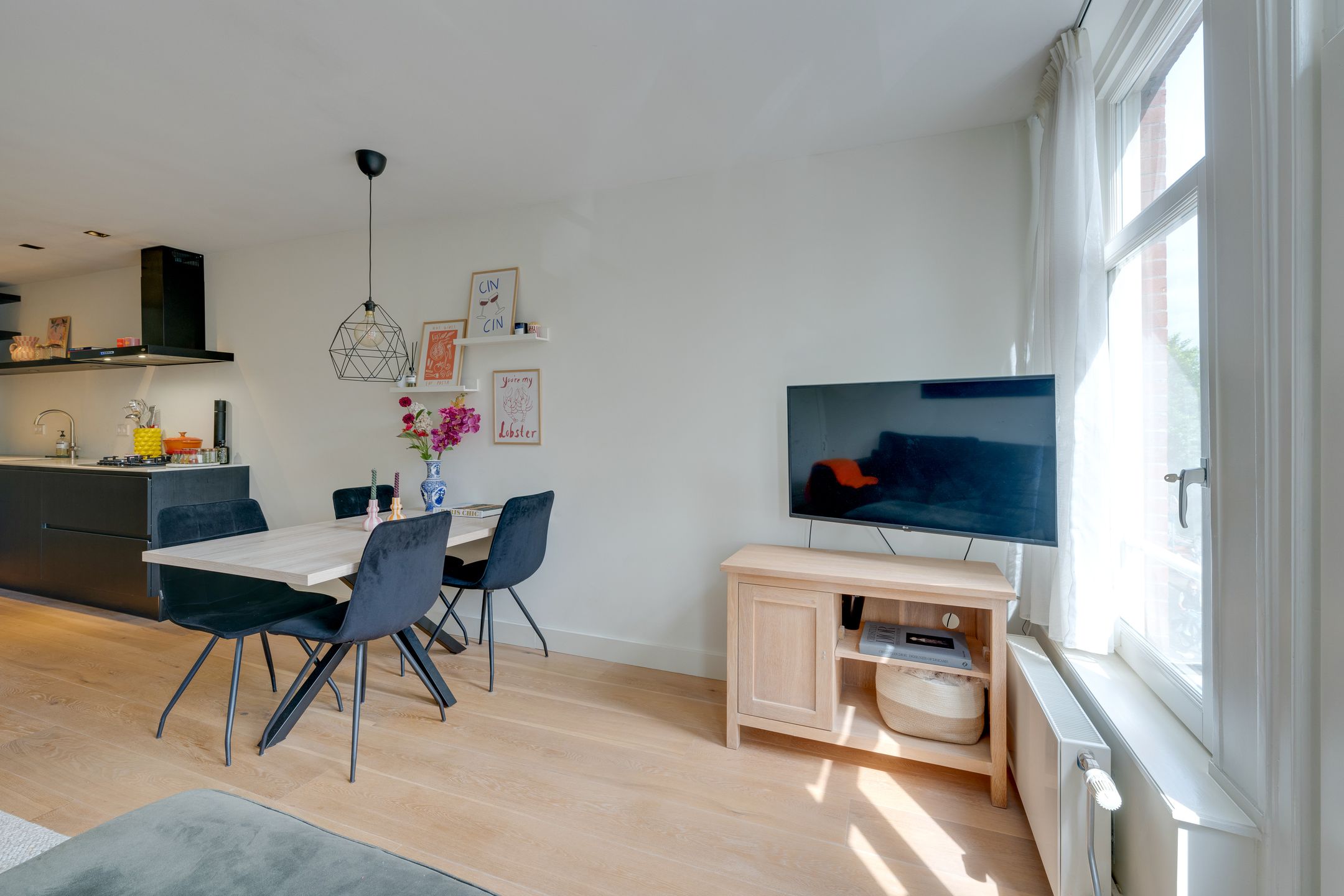 Photo 9 of Bilderdijkkade 66-1