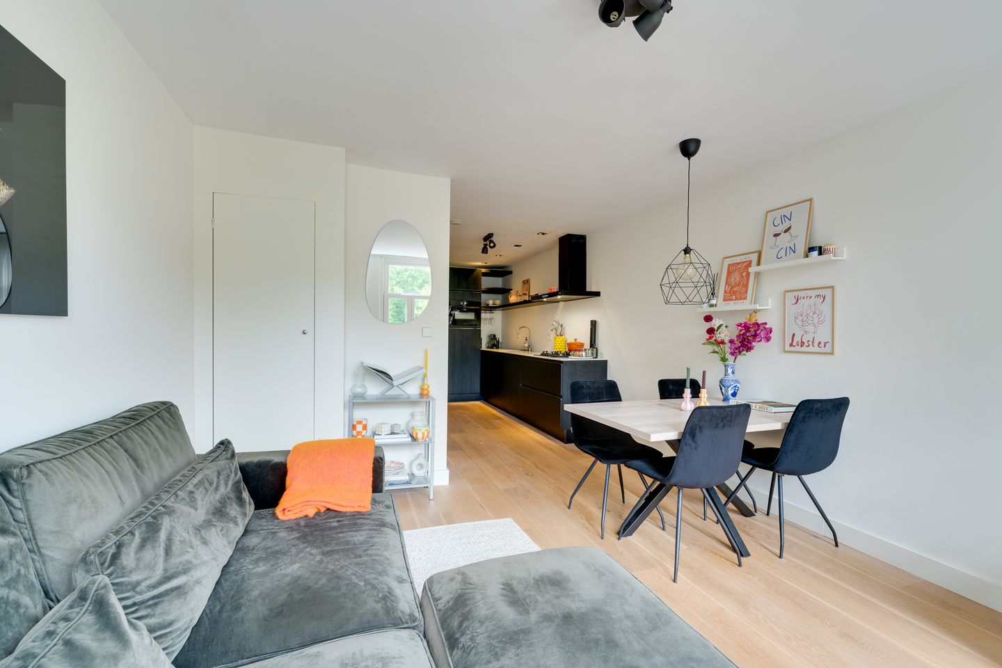 Photo 10 of Bilderdijkkade 66-1