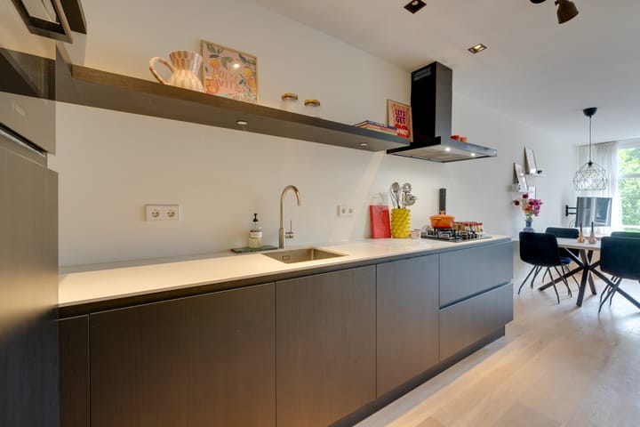 Foto 18 van Bilderdijkkade 66-1