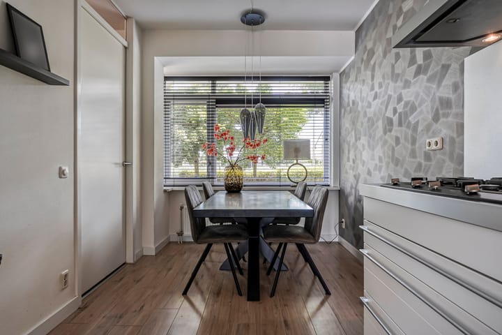 Foto 15 van Valeriaan 64