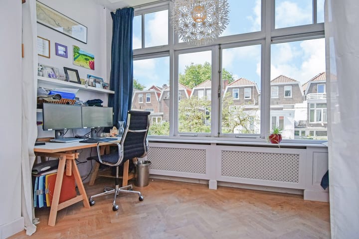 Foto 40 van Van Merlenstraat 70