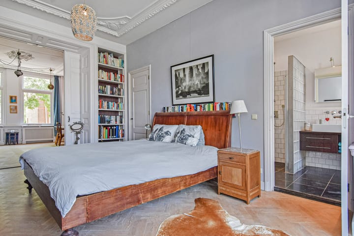 Foto 42 van Van Merlenstraat 70