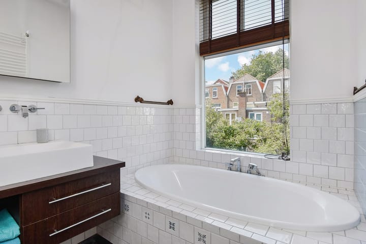 Foto 46 van Van Merlenstraat 70