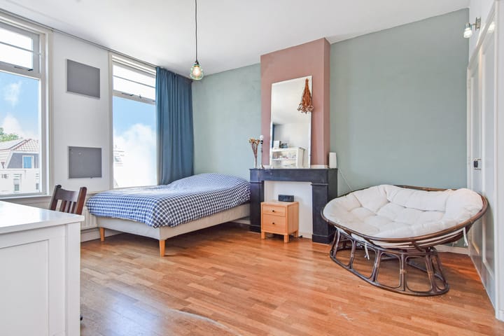 Foto 52 van Van Merlenstraat 70