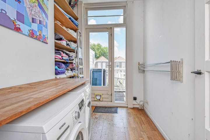 Foto 56 van Van Merlenstraat 70