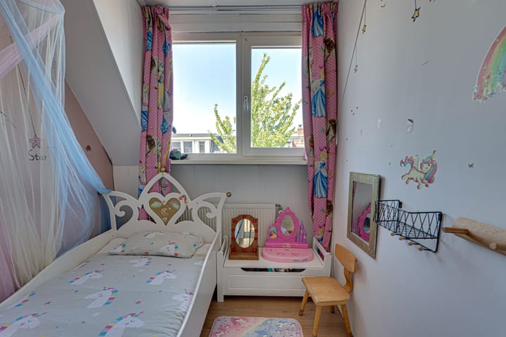 Foto 32 van Maarten Trompstraat 11