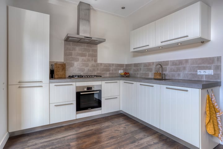 Photo 9 of Kapellestraat 42