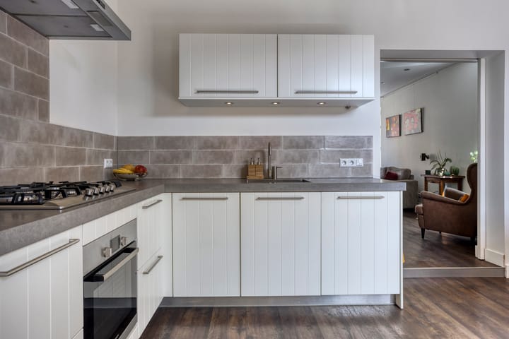 Photo 10 of Kapellestraat 42