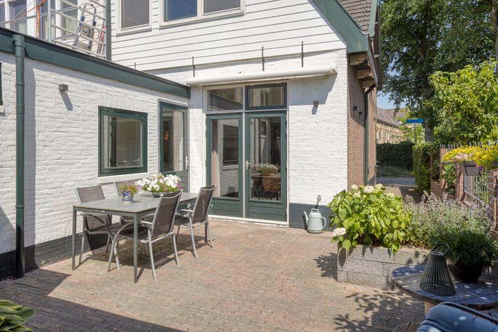 Photo 17 of Kapellestraat 42