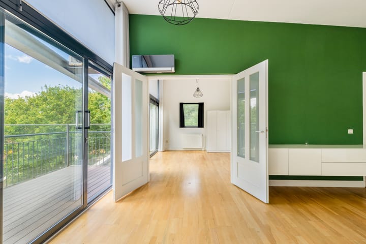 Foto 11 van Anna van Renesselaan 18-D