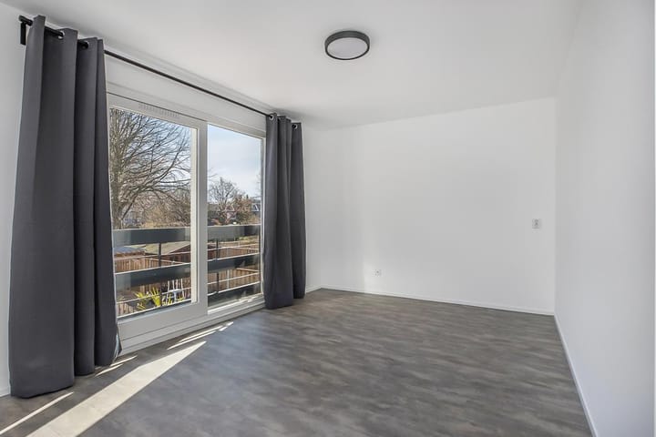 Foto 19 van Archipel 13 65