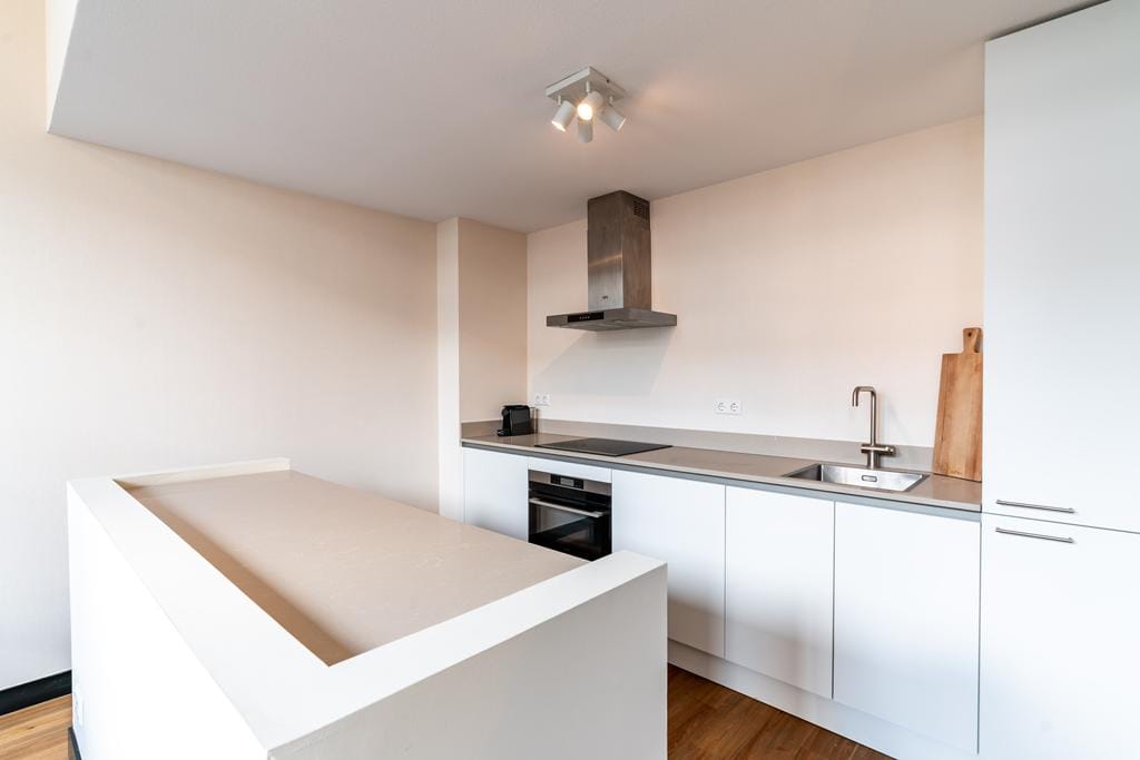 Foto 14 van Plesmanweg 343