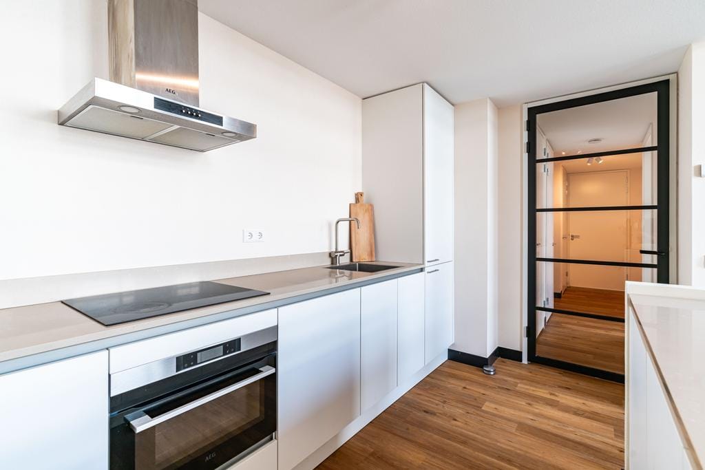 Foto 16 van Plesmanweg 343