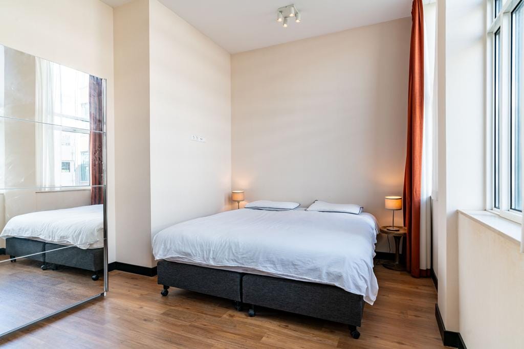 Foto 18 van Plesmanweg 343