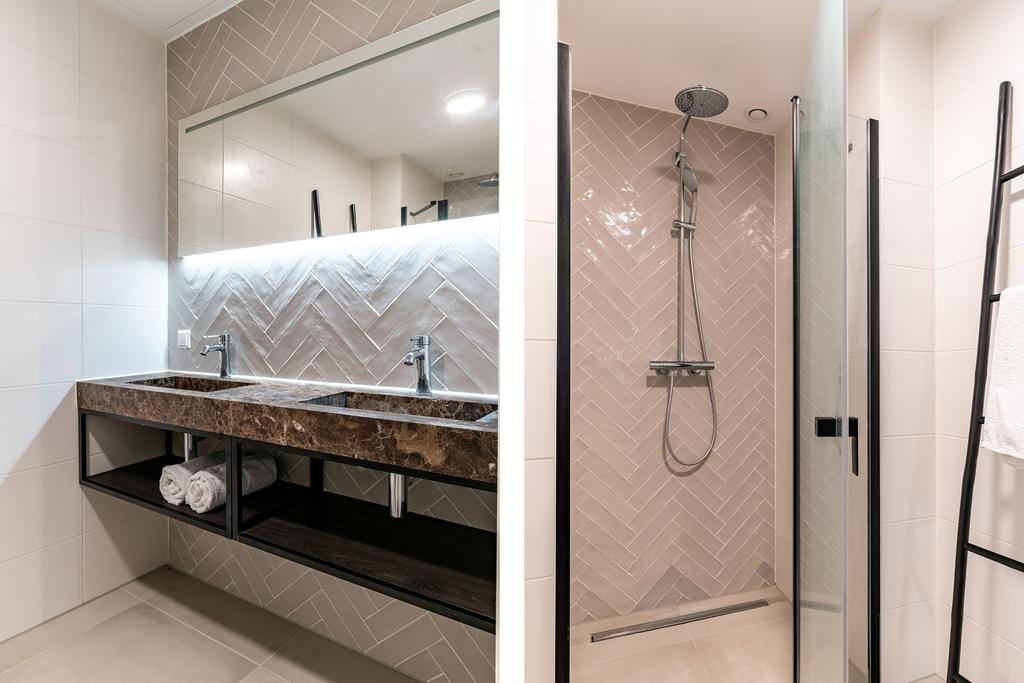 Foto 25 van Plesmanweg 343