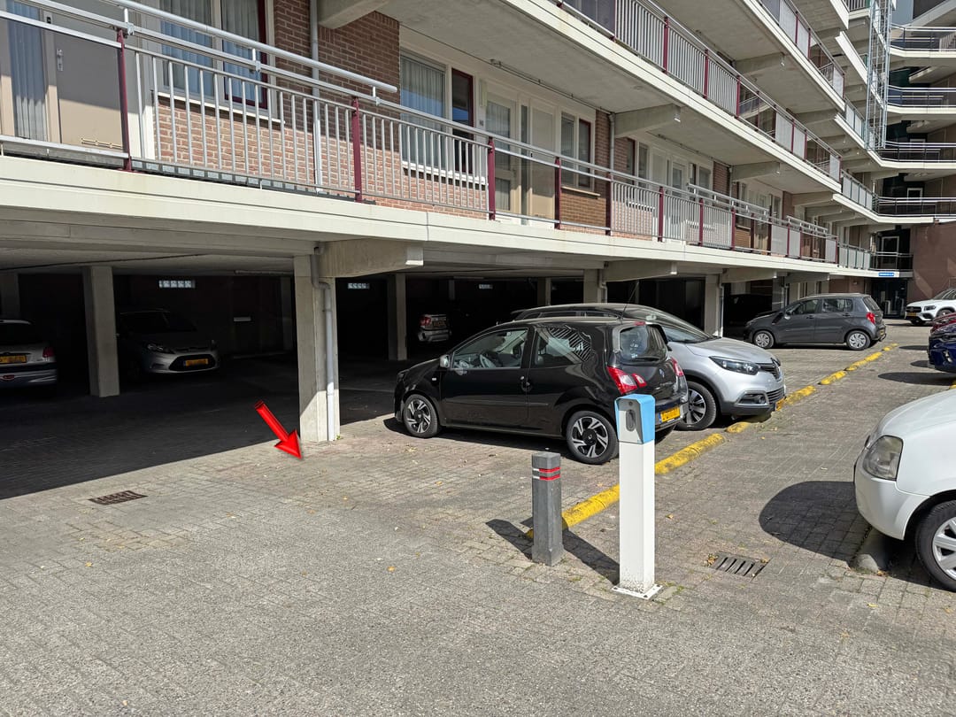 Photo 47 of Stationsplein 45